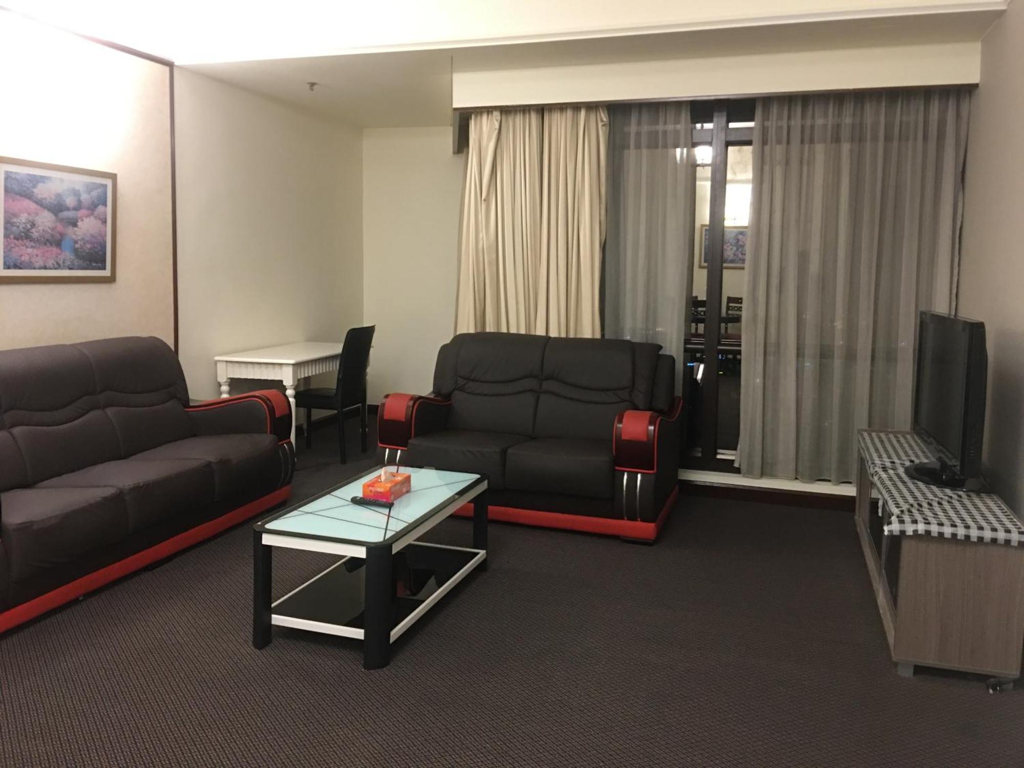 Apartment Visitor Service Suits At Times Square Bukitbintang K L *